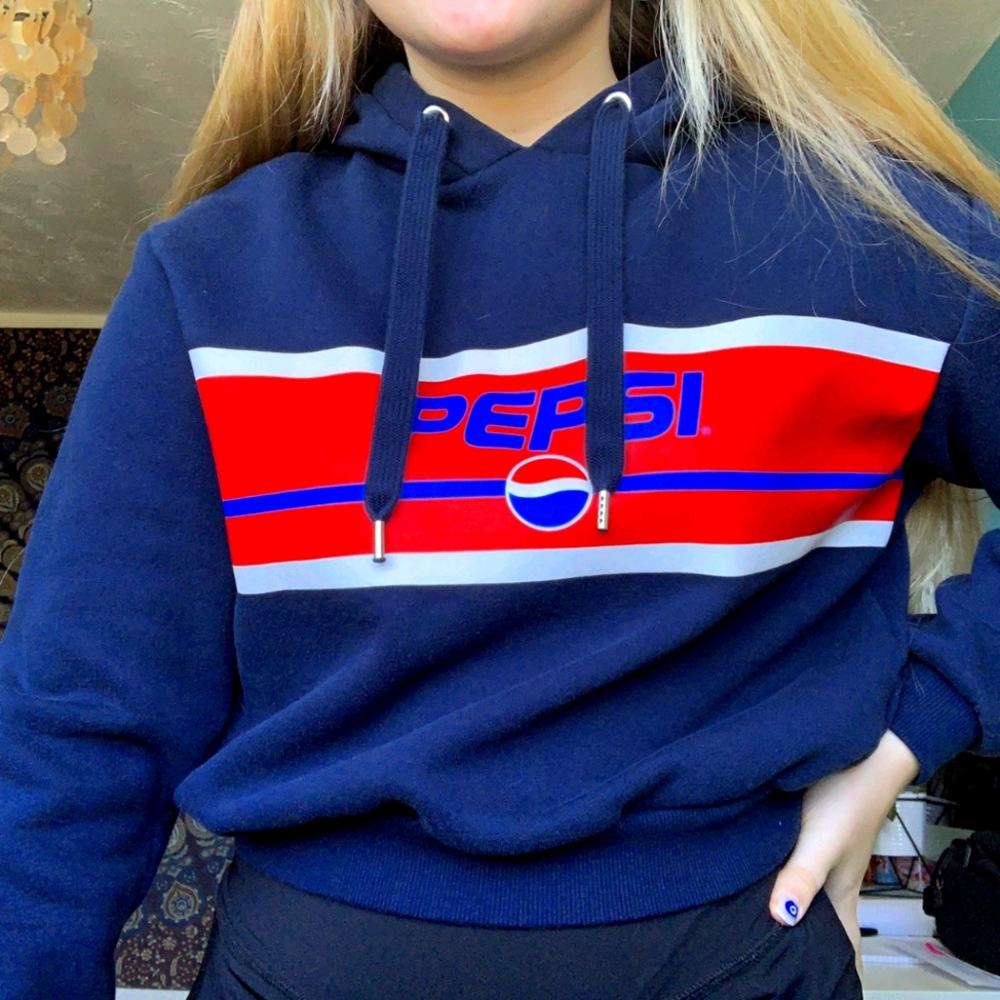 🌟Pepsi crop sweater